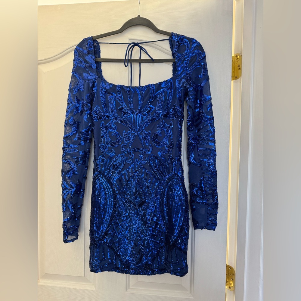 Lucy in the Sky Sequin Square Neck Bodycon Dress in Royal Blue